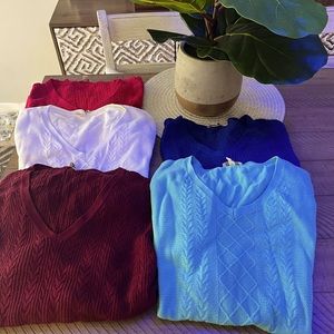 5 womens Talbot petite Large sweaters